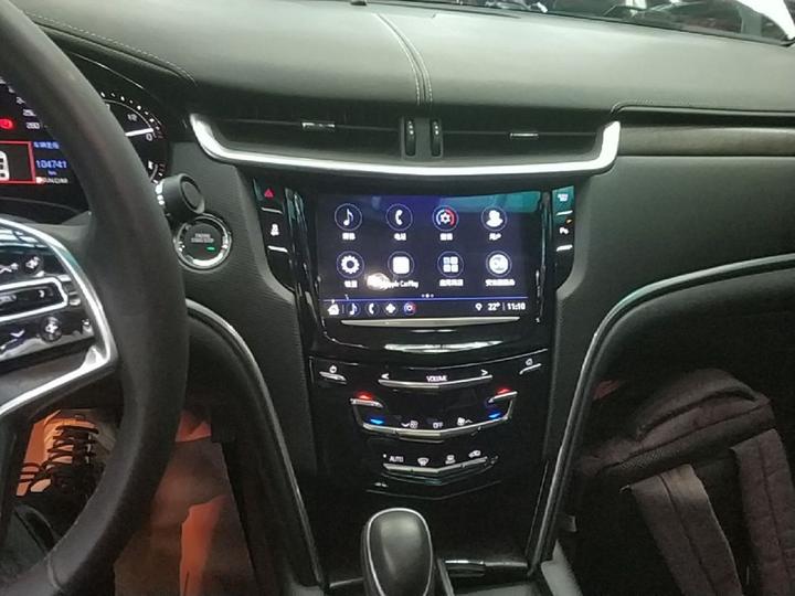 XTS 2018 28T Elite photo 8