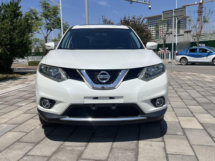 X-Trail 2015 2.0L CVT Comfort MAX 2WD photo 4