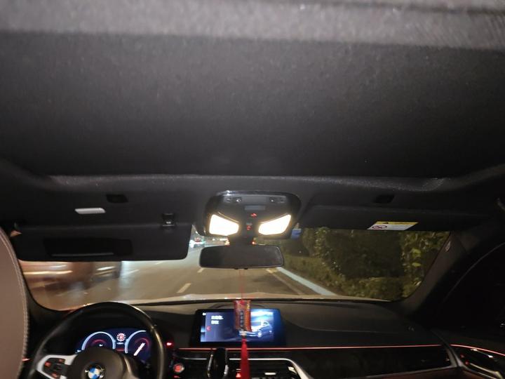 5 Series 2019 525Li M Sport Package photo 8