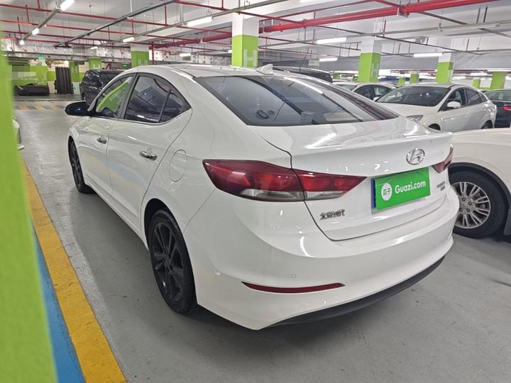 Elantra 2016 1.6L AT Smart Elite photo 4