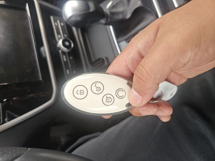 Song MAX 2017 1.5T AT Connected Elite 7-Seater photo 8
