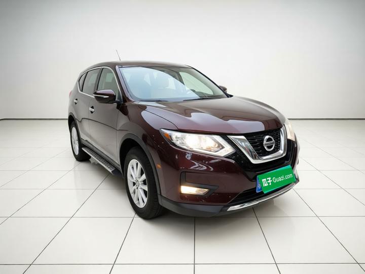 X-Trail 2017 2.0L CVT Comfort 2WD photo 3