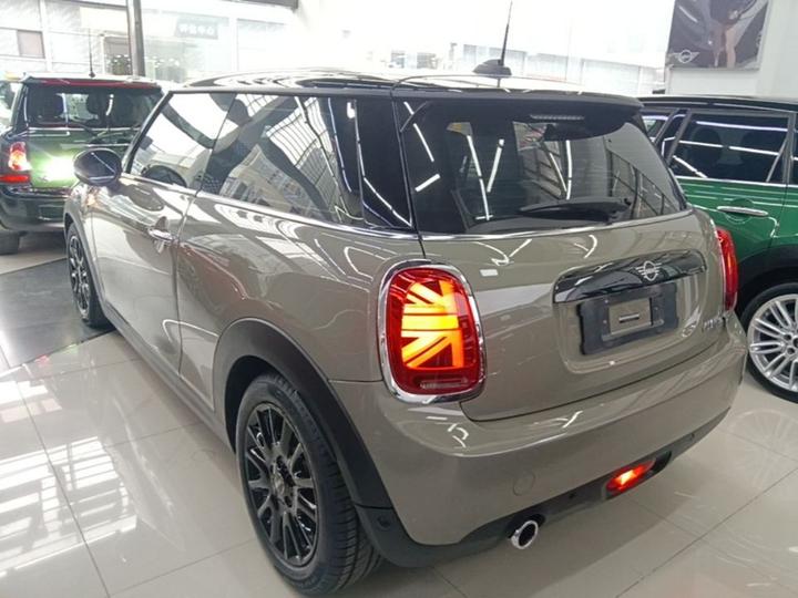 2019 1.5T COOPER Classic photo 4