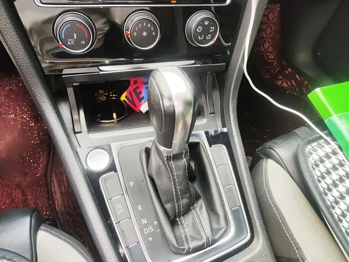 Golf 2019 280TSI DSG R-Line China VI photo 6