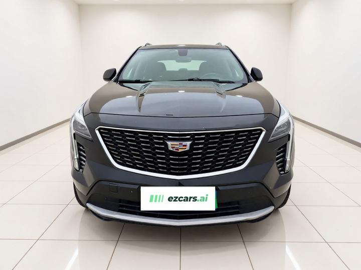 XT4 2018 28T RWD Leading photo 2