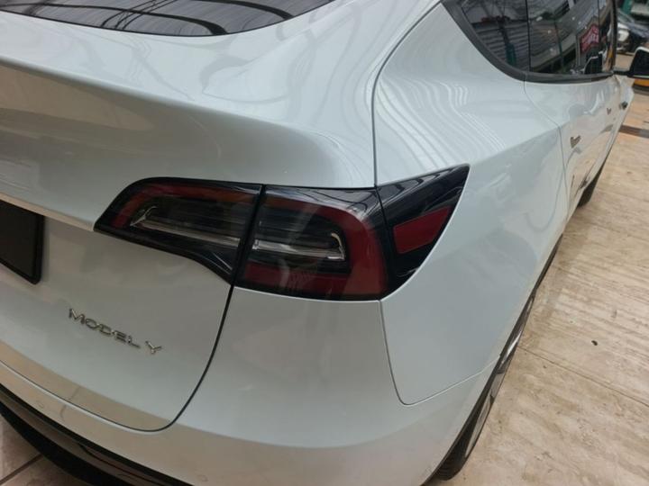 Model Y 2022 Facelift RWD photo 7