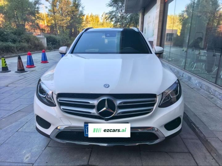 GLC 2016 GLC 260 4MATIC Luxury photo 2