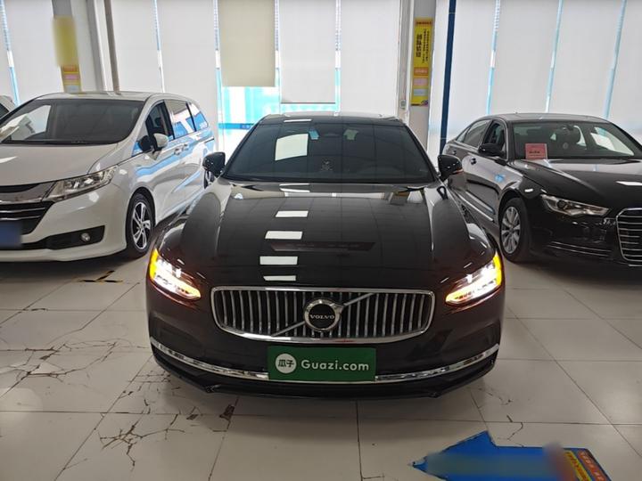 S90 2022 B5 Luxury photo 2