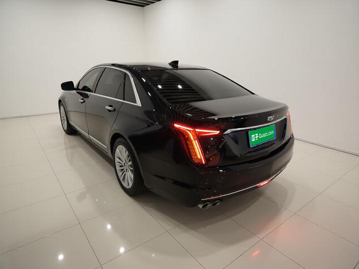 CT6 2022 28T Luxury photo 4