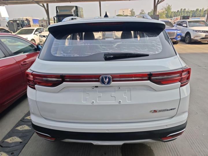 CS35PLUS 2018 1.6L MT China V photo 5