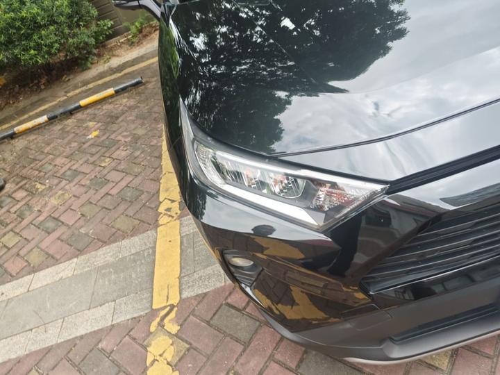 RAV4 2022 2.0L CVT RWD Plus photo 7