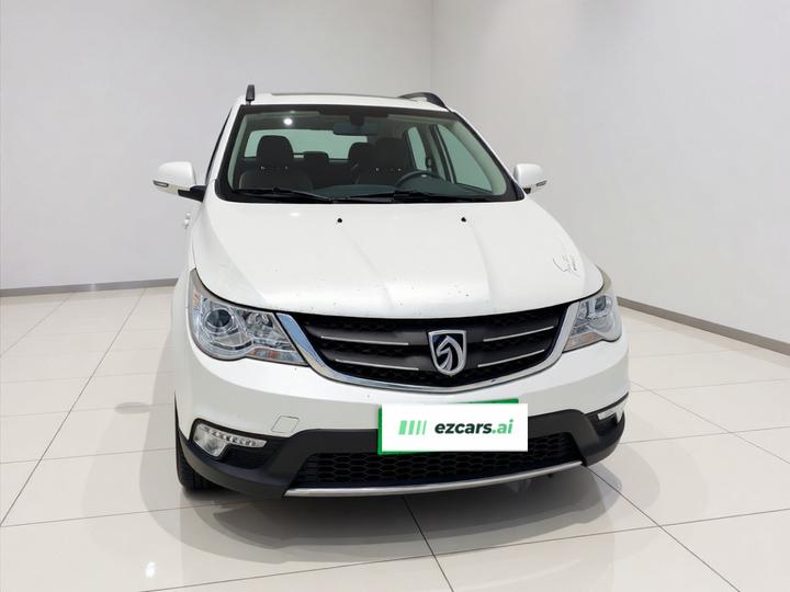 730 2014 1.5L MT Luxury 7-Seater photo 2