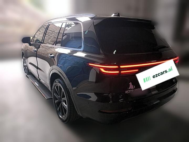 Li Auto ONE 2021 EREV 6-Seater photo 4