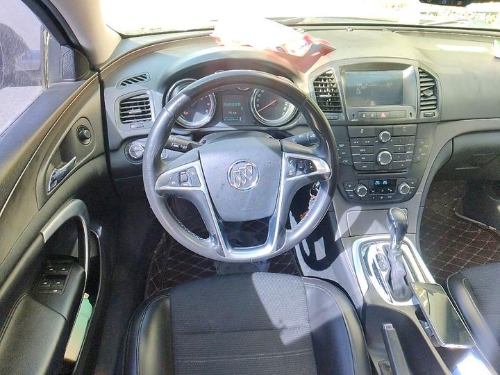 Regal 2013 1.6T AT Elite Sport photo 3