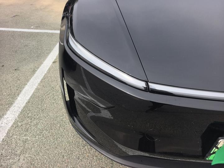Model Y 2025 RWD photo 7