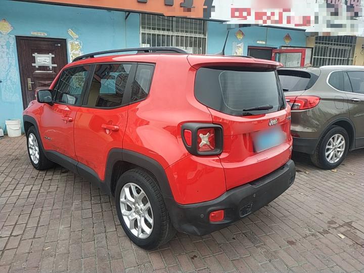 Renegade 2017 180T AT photo 4