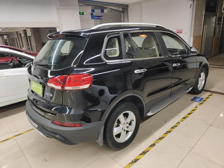 Domy X5 2017 Value 1.6L MT Comfort photo 4