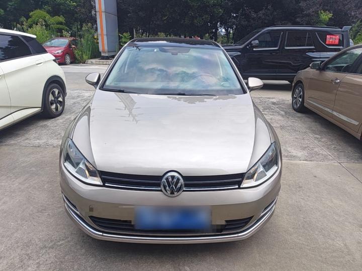 Golf 2016 230TSI AT Luxury photo 2