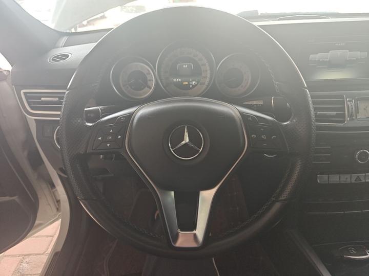 E-Class 2015 Facelift E 260 L Sport photo 6