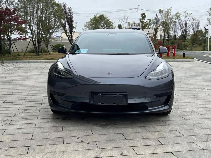 Model 3 2021 Standard Range RWD Upgraded photo 2