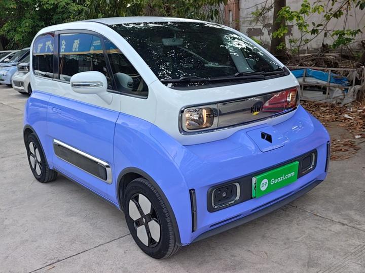 KiWi EV 2023 NCM photo 3