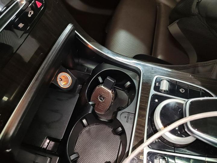 GLC 2016 GLC 260 4MATIC Luxury photo 8