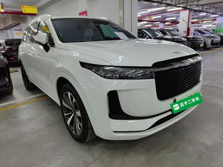 Li Auto ONE 2020 EREV 6-Seater photo 3
