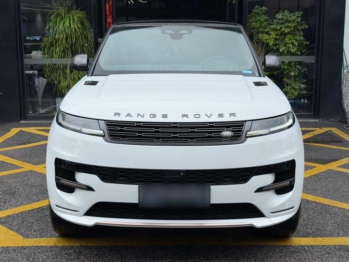 Range Rover Sport 2024 400PS Dynamic HSE photo 2