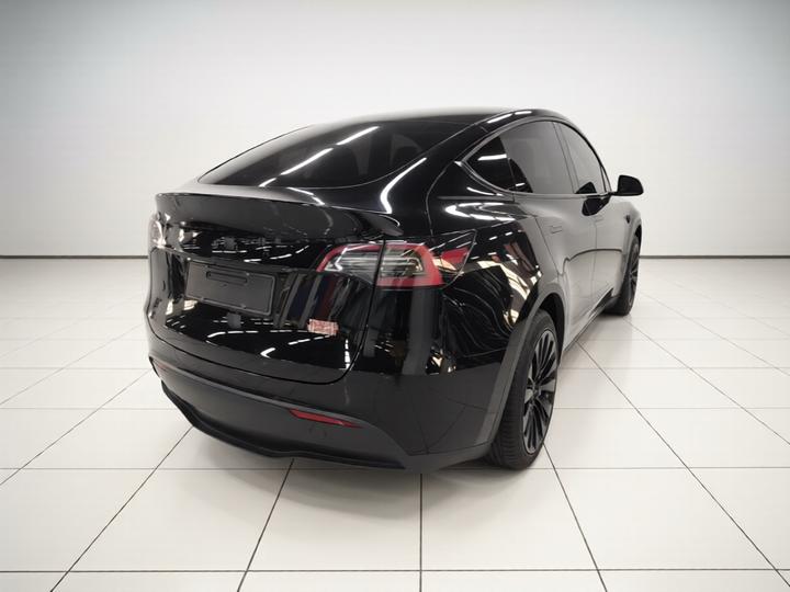 Model Y 2022 Facelift RWD photo 4