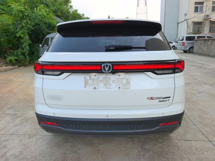 CS35PLUS 2023 Enjoy 1.4T DCT Luxury photo 3