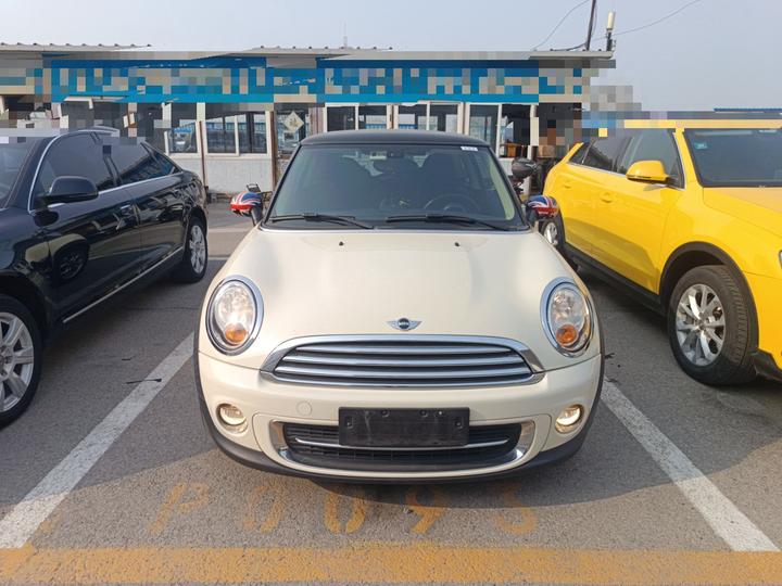 2011 1.6L COOPER Fun photo 2