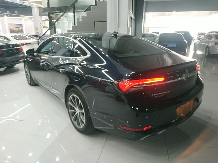LaCrosse 2022 652T Luxury photo 4