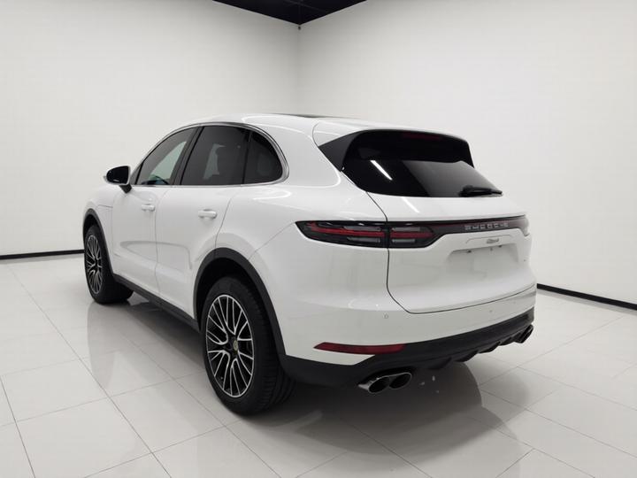 2019 Cayenne 3.0T photo 4