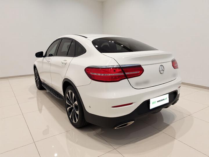 GLC Coupe 2019 Facelift GLC 260 4MATIC Coupe SUV photo 4