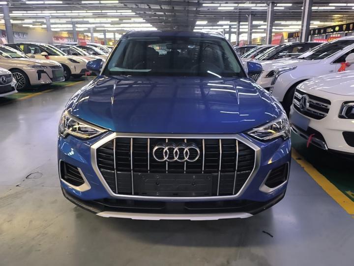 Q3 2019 35 TFSI Fashion photo 2