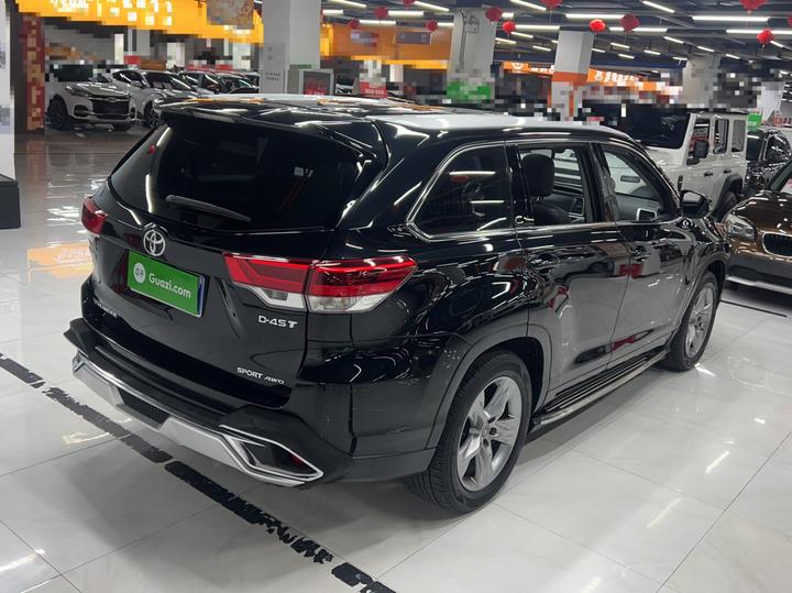 Highlander 2018 2.0T AWD Luxury 7-Seater China VI photo 4