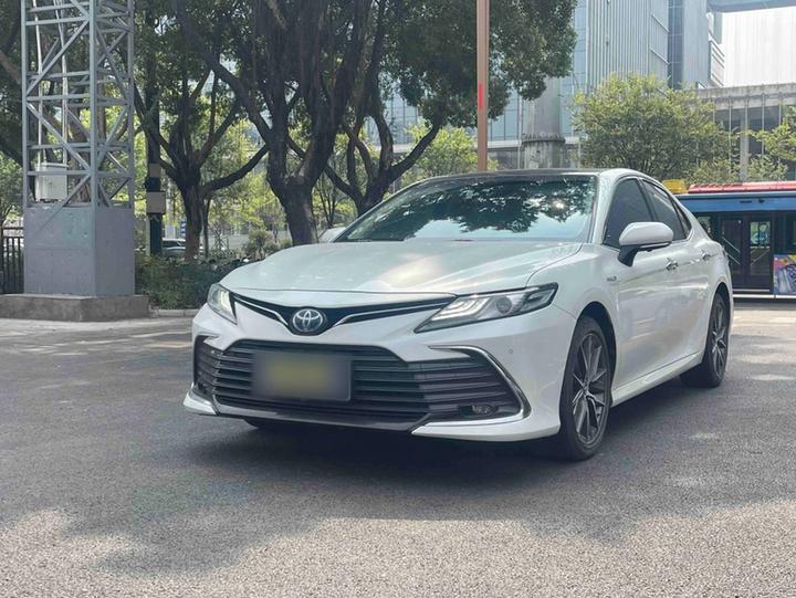 Camry 2021 Hybrid 2.5HG Luxury photo 4