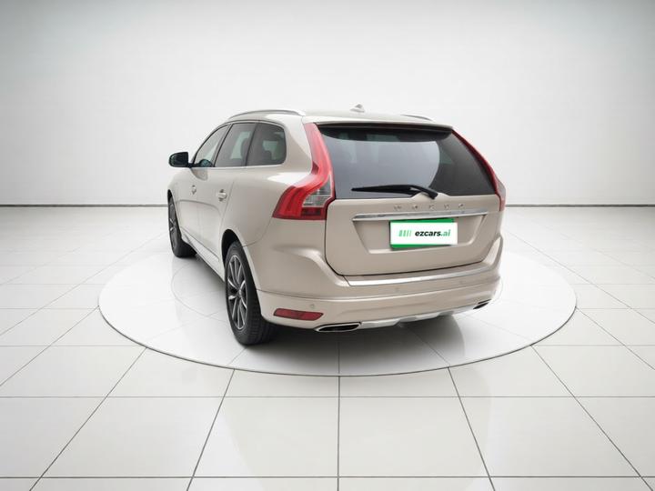 XC60 2017 T5 AWD Upgraded photo 4