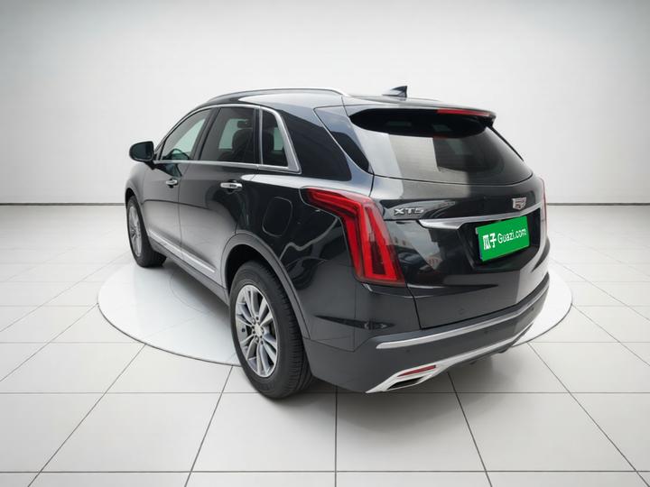 XT5 2020 Facelift 28T Luxury photo 4
