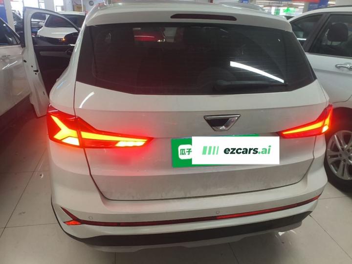VS7 2022 280TSI AT Progressive photo 3