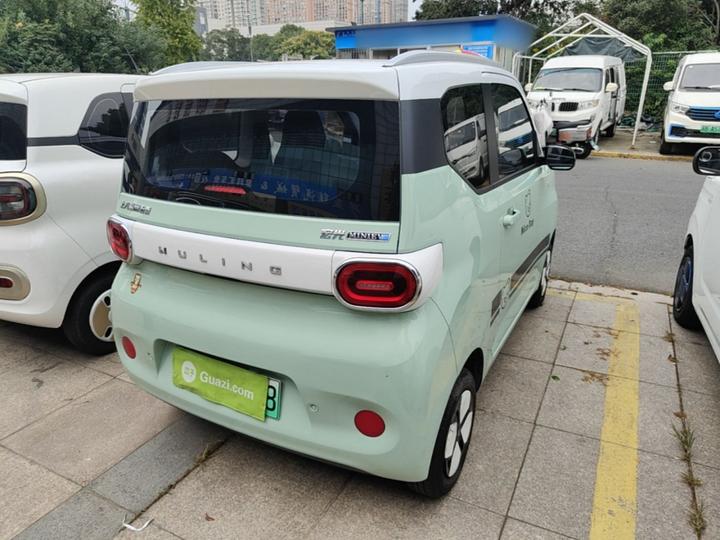 Hongguang MINIEV 2024 3rd Gen 215km Advanced photo 6