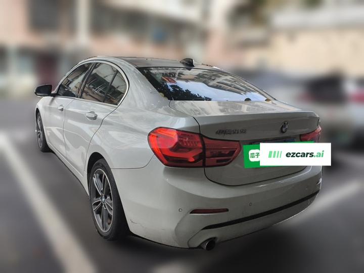 1 Series 2017 118i Sport photo 4