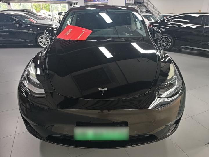 Model Y 2021 Standard Range RWD photo 2