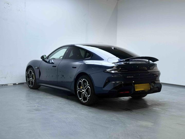 Xiaomi SU7 2024 AWD Extended Range High-end ADAS Max photo 4