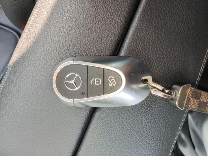 C-Class 2022 Facelift C 260 L Sport photo 8