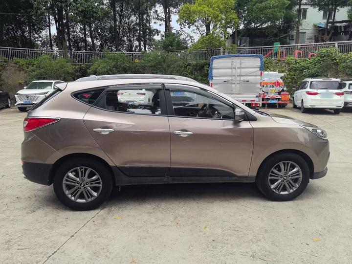 ix35 2013 2.0L AT RWD Smart GLS IV photo 4