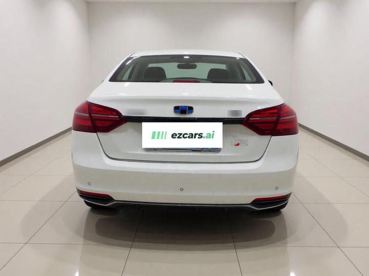 Emgrand 2018 1.5L CVT Luxury photo 3
