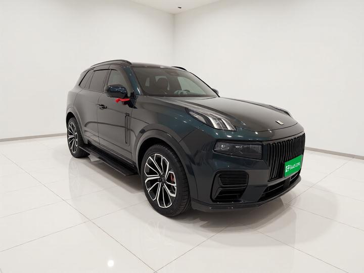 09 EM-P 2024 2.0TD EM-P AWD HALO 6-Seater photo 3