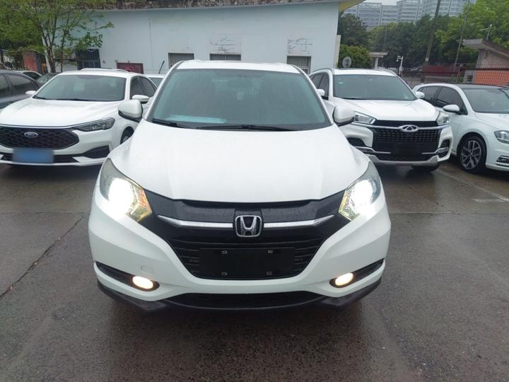 Vezel 2017 1.5L CVT RWD Comfort photo 2