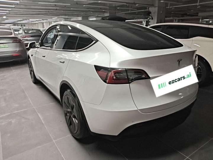 Model Y 2021 Long Range AWD 3D7 photo 4